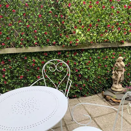 La Petite Maison, Perrou, Normandy, Orne Perrou