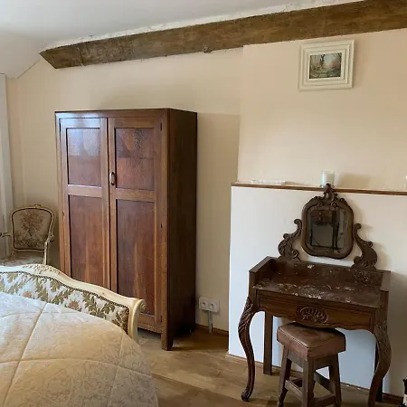 La Petite Maison, Perrou, Normandy, Orne *