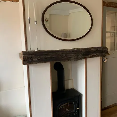 Holiday home La Petite Maison, Perrou, Normandy, Orne *