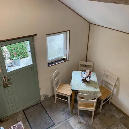 La Petite Maison, Perrou, Normandy, Orne Vakantiehuis *