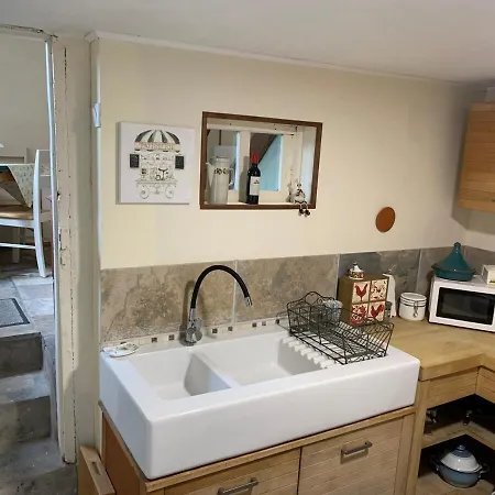 Holiday home La Petite Maison, Perrou, Normandy, Orne *