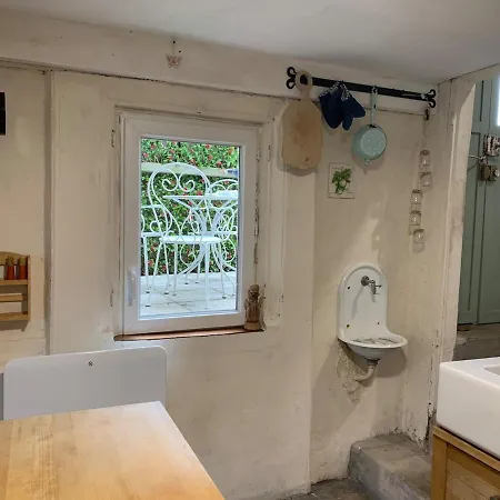 Vakantiehuis La Petite Maison, Perrou, Normandy, Orne *