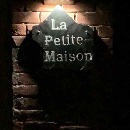 La Petite Maison, Perrou, Normandy, Orne * Perrou